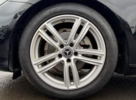 Mercedes-Benz - E-class