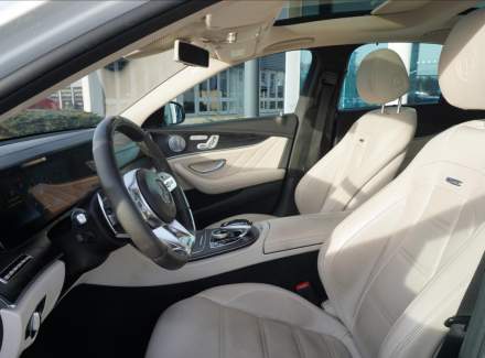 Mercedes-Benz - E-class