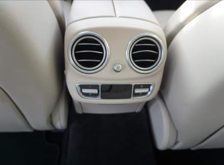 Mercedes-Benz - E-class