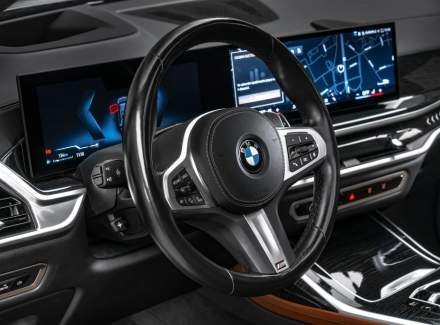 BMW - X7