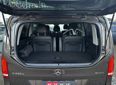 Mercedes-Benz - V-class