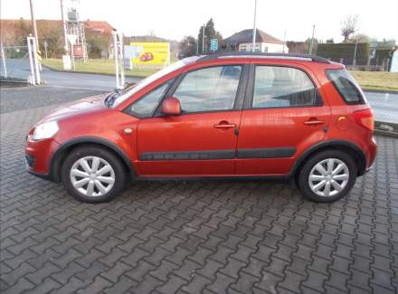 Suzuki - SX4