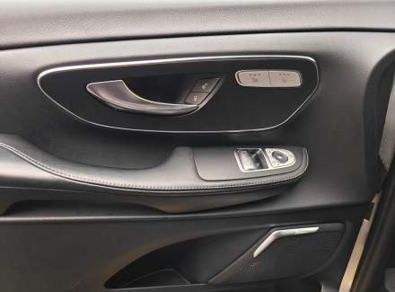 Mercedes-Benz - V-class