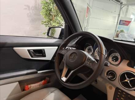 Mercedes-Benz - GLK