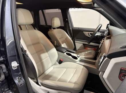 Mercedes-Benz - GLK