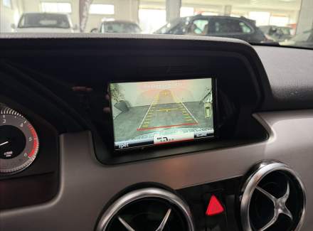 Mercedes-Benz - GLK
