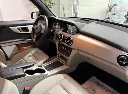 Mercedes-Benz - GLK