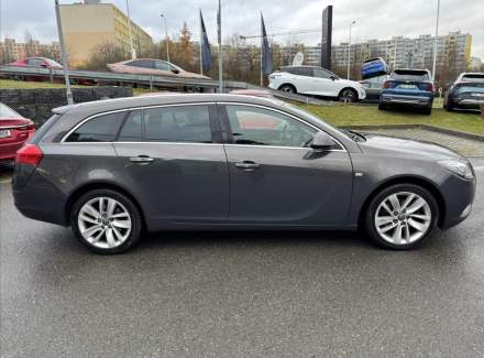 Opel - Insignia