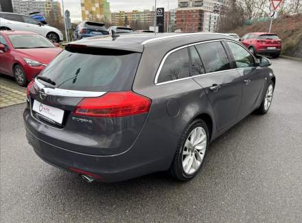 Opel - Insignia