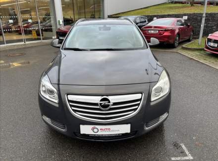 Opel - Insignia