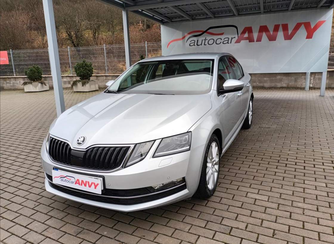 Škoda - Octavia