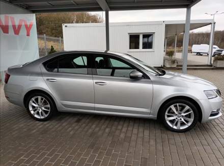 Škoda - Octavia