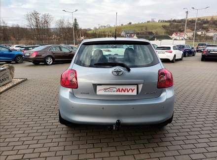 Toyota - Auris