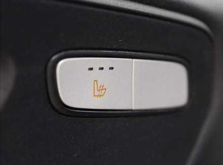 Mercedes-Benz - V-class