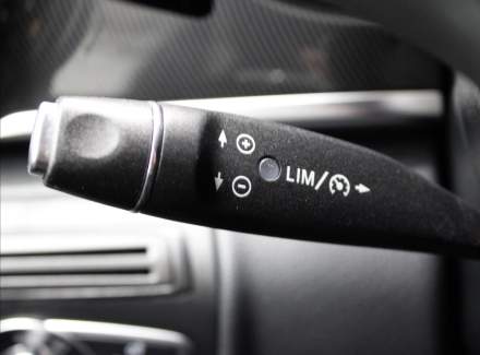 Mercedes-Benz - V-class