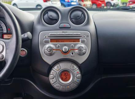 Nissan - Micra