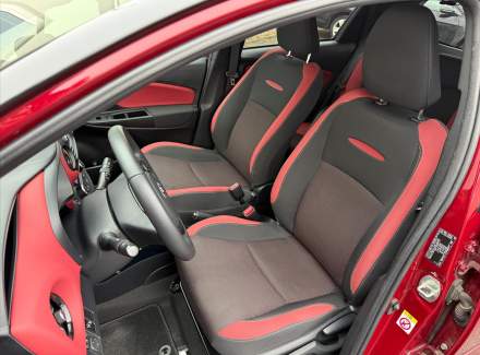 Toyota - Yaris