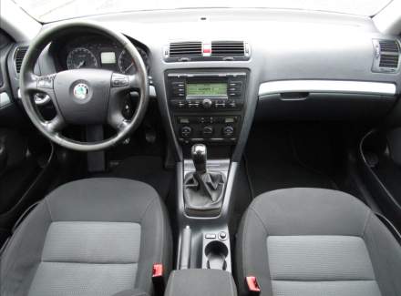 Škoda - Octavia