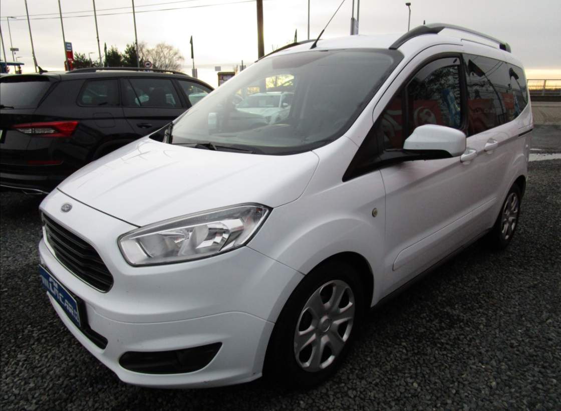 Ford - Tourneo Courier