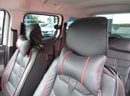 Ford - Tourneo Courier