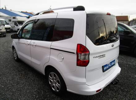 Ford - Tourneo Courier