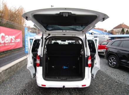 Ford - Tourneo Courier