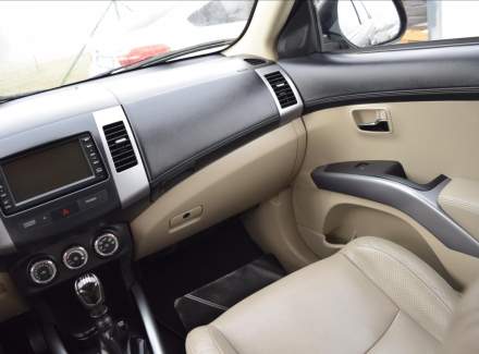 Citroën - C-Crosser