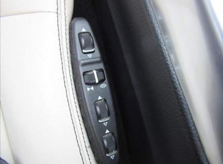 Mercedes-Benz - E-class