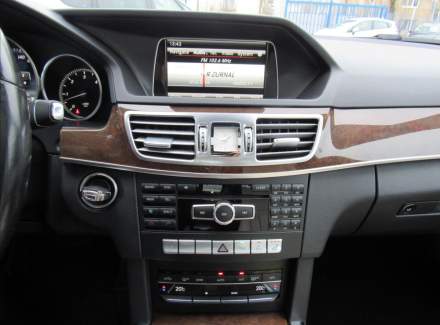 Mercedes-Benz - E-class