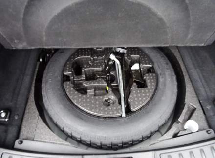 Land Rover - Range Rover Evoque