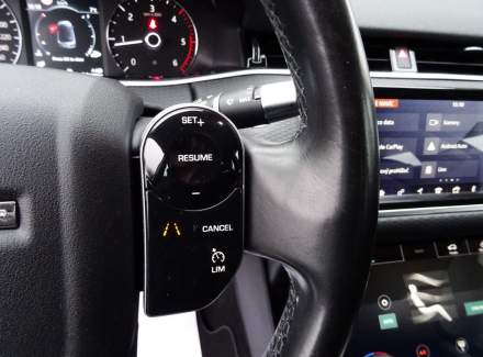 Land Rover - Range Rover Evoque