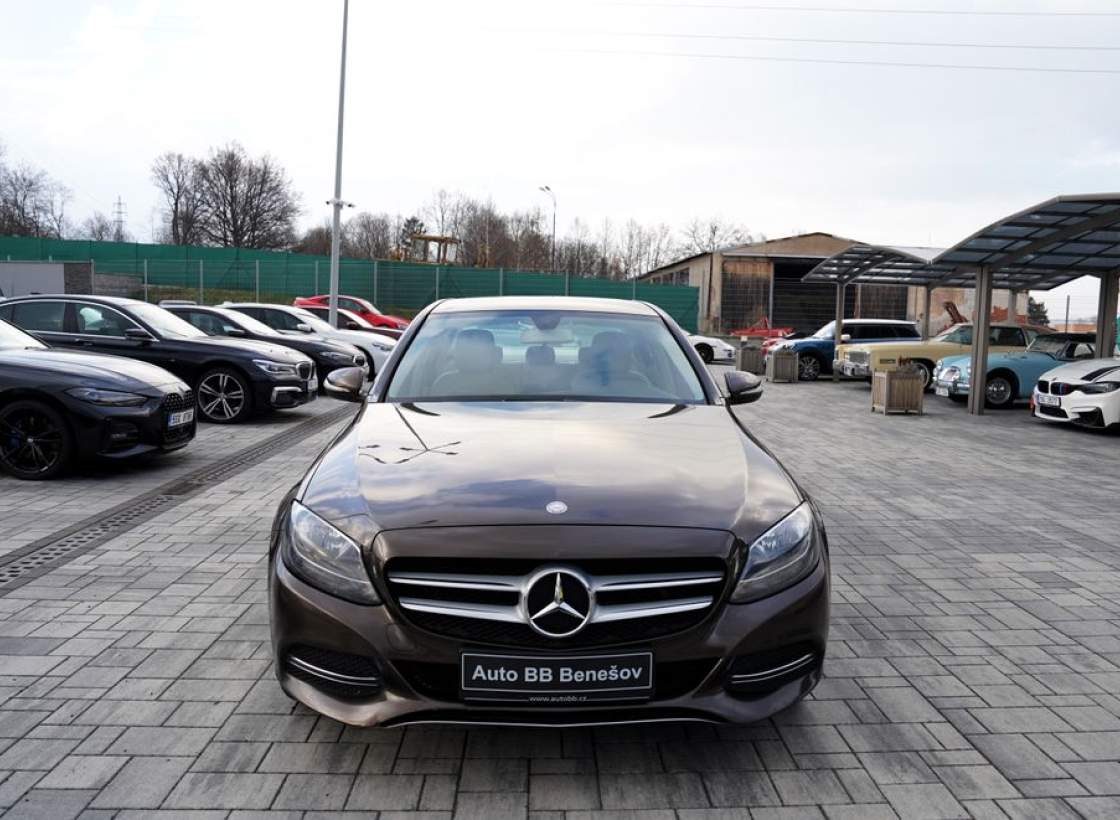 Mercedes-Benz - C-class