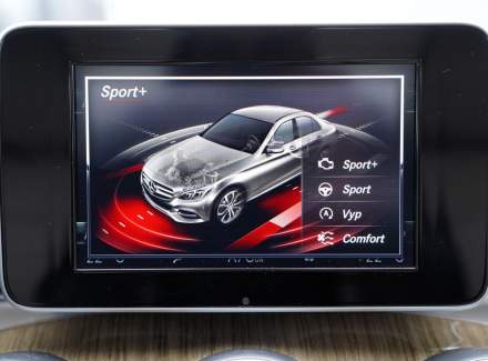 Mercedes-Benz - C-class