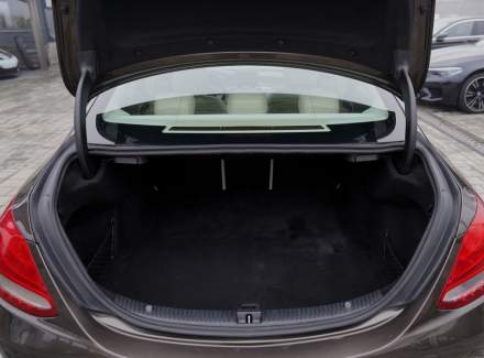 Mercedes-Benz - C-class