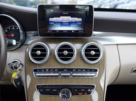 Mercedes-Benz - C-class