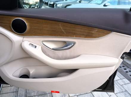 Mercedes-Benz - C-class