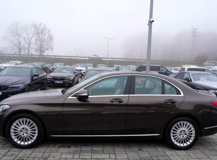 Mercedes-Benz - C-class