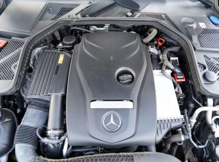 Mercedes-Benz - C-class