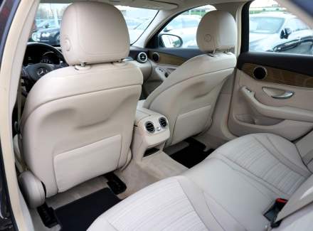 Mercedes-Benz - C-class