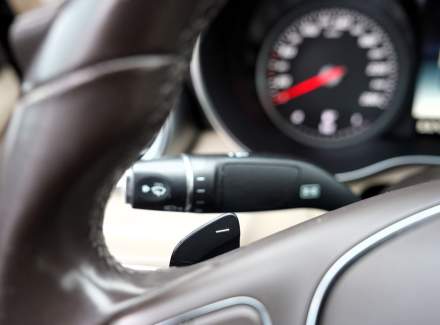 Mercedes-Benz - C-class