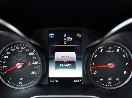 Mercedes-Benz - C-class