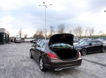 Mercedes-Benz - C-class