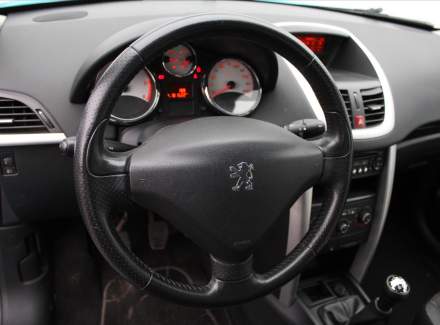 Peugeot - 207
