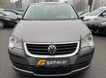 Volkswagen - Touran