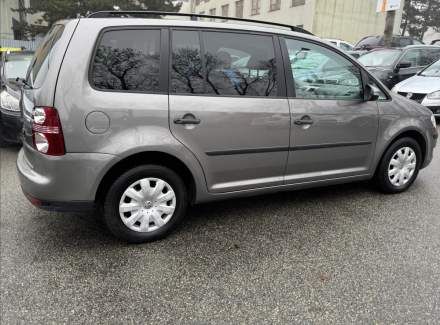 Volkswagen - Touran