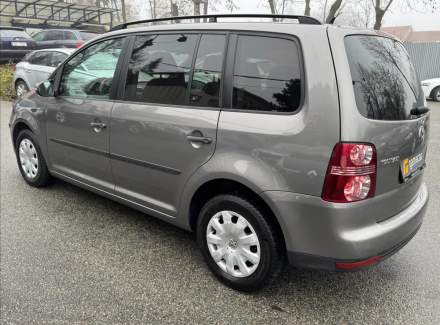 Volkswagen - Touran