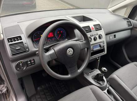 Volkswagen - Touran