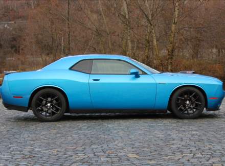Dodge - Challenger