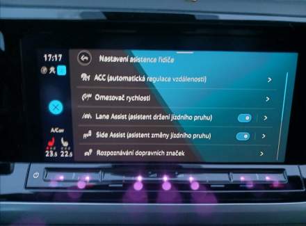 Volkswagen - Multivan