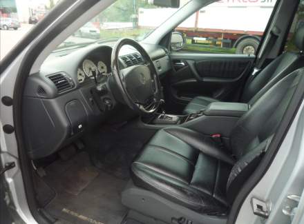 Mercedes-Benz - M-class